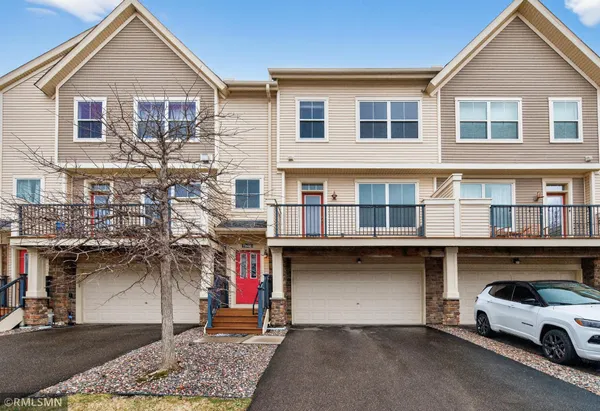 $285,000 | 11688 84th Avenue North, Maple Grove, MN 55369