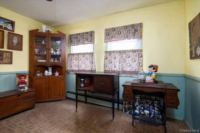 $824,000 | 21 Cornell Street, Williston Park, NY 11596