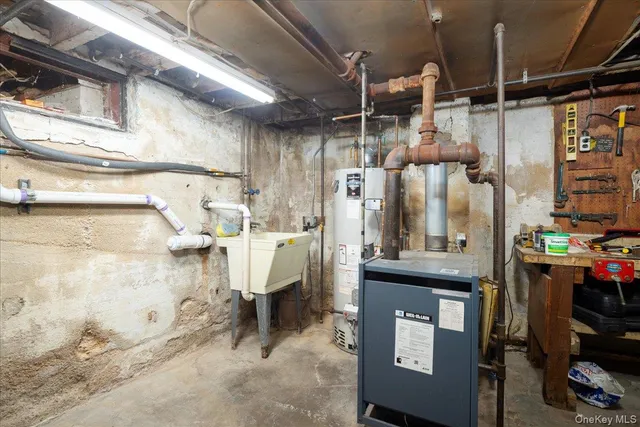 $824,000 | 21 Cornell Street, Williston Park, NY 11596