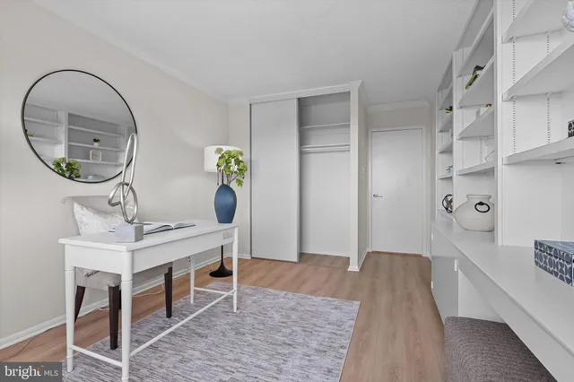 $299,000 | 2059 Huntington Avenue, Unit 1414, Alexandria, VA 22303