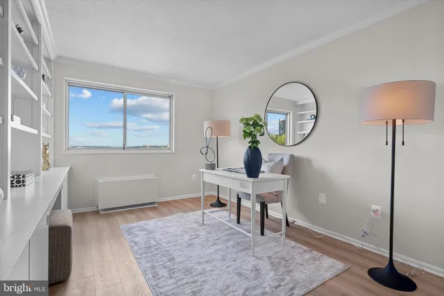 $299,000 | 2059 Huntington Avenue, Unit 1414, Alexandria, VA 22303