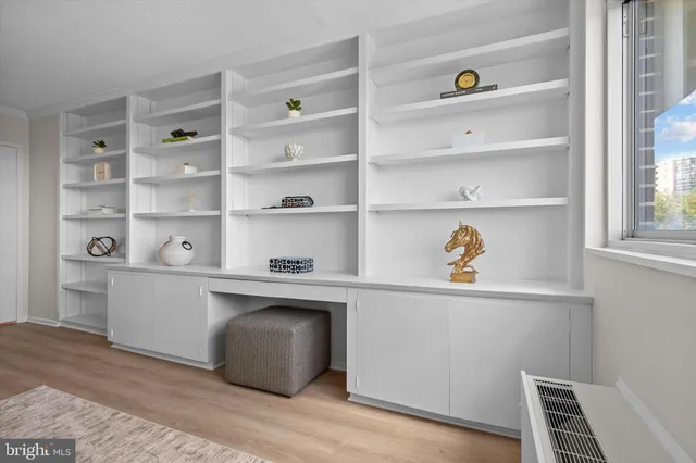 $299,000 | 2059 Huntington Avenue, Unit 1414, Alexandria, VA 22303