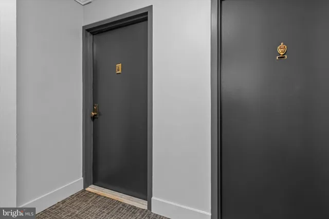 $299,000 | 2059 Huntington Avenue, Unit 1414, Alexandria, VA 22303