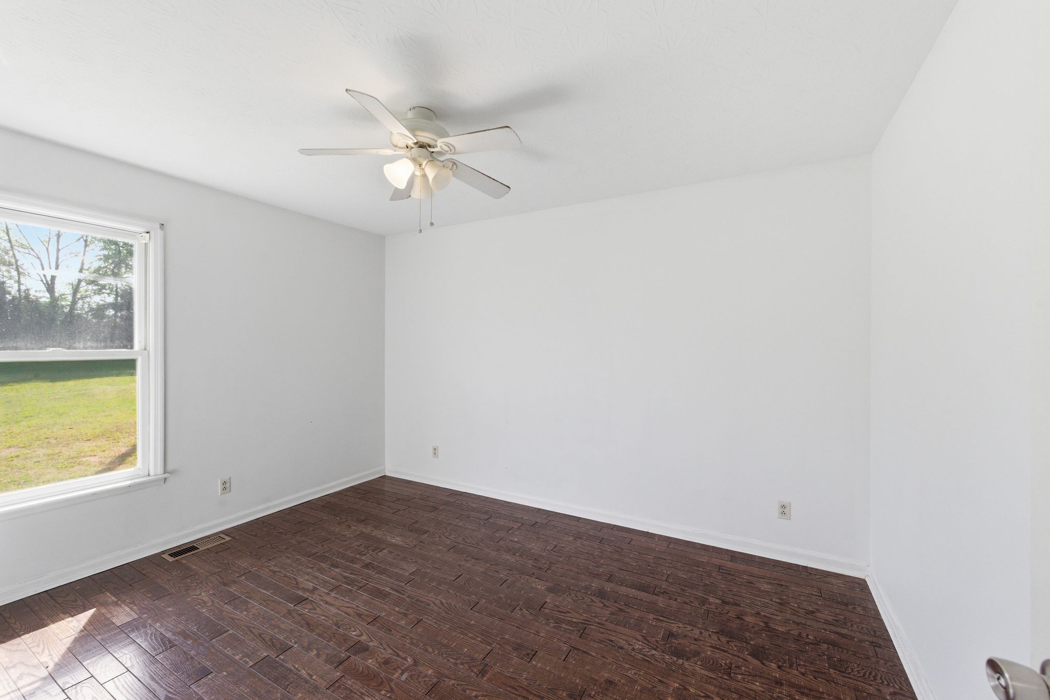 2636 Queen Anne Court Springfield, TN 37172 - Photo 12 of 26