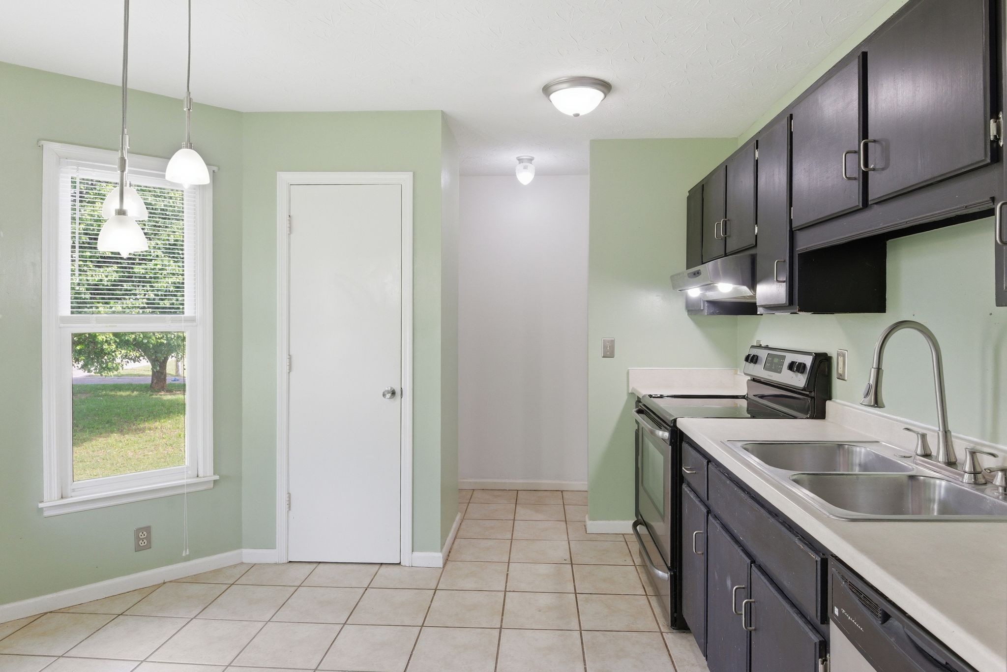 2636 Queen Anne Court Springfield, TN 37172 - Photo 8 of 26