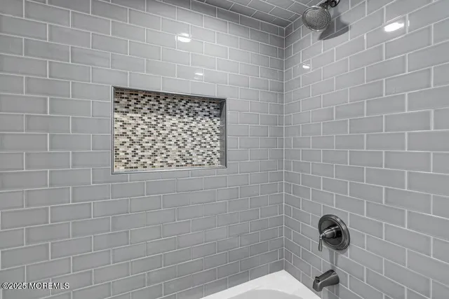 $2,165,000 | 524 Longstreet Avenue, Brielle, NJ 08730