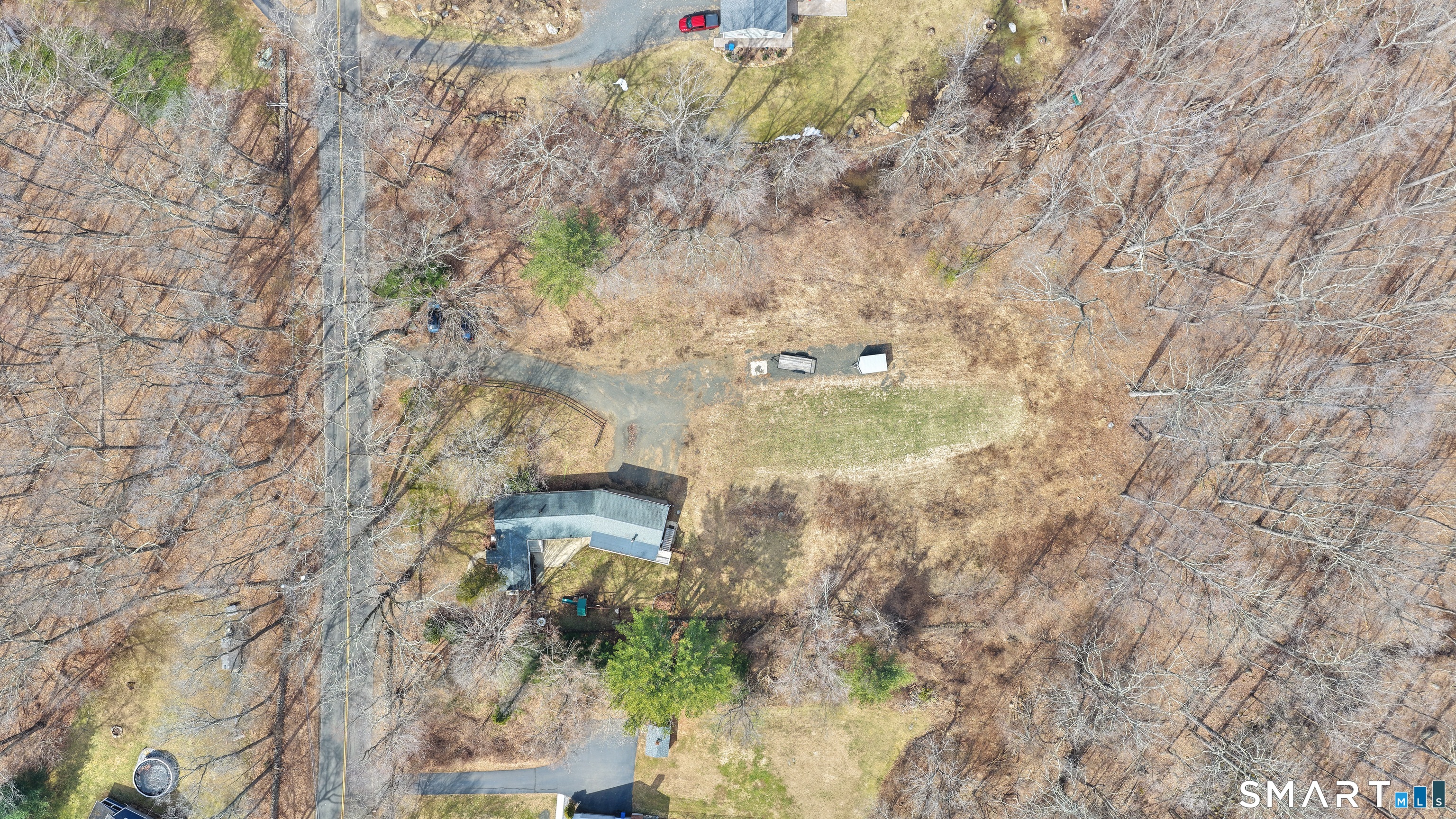 660 Opening Hill Road Madison, CT 06443 - Photo 3 of 29