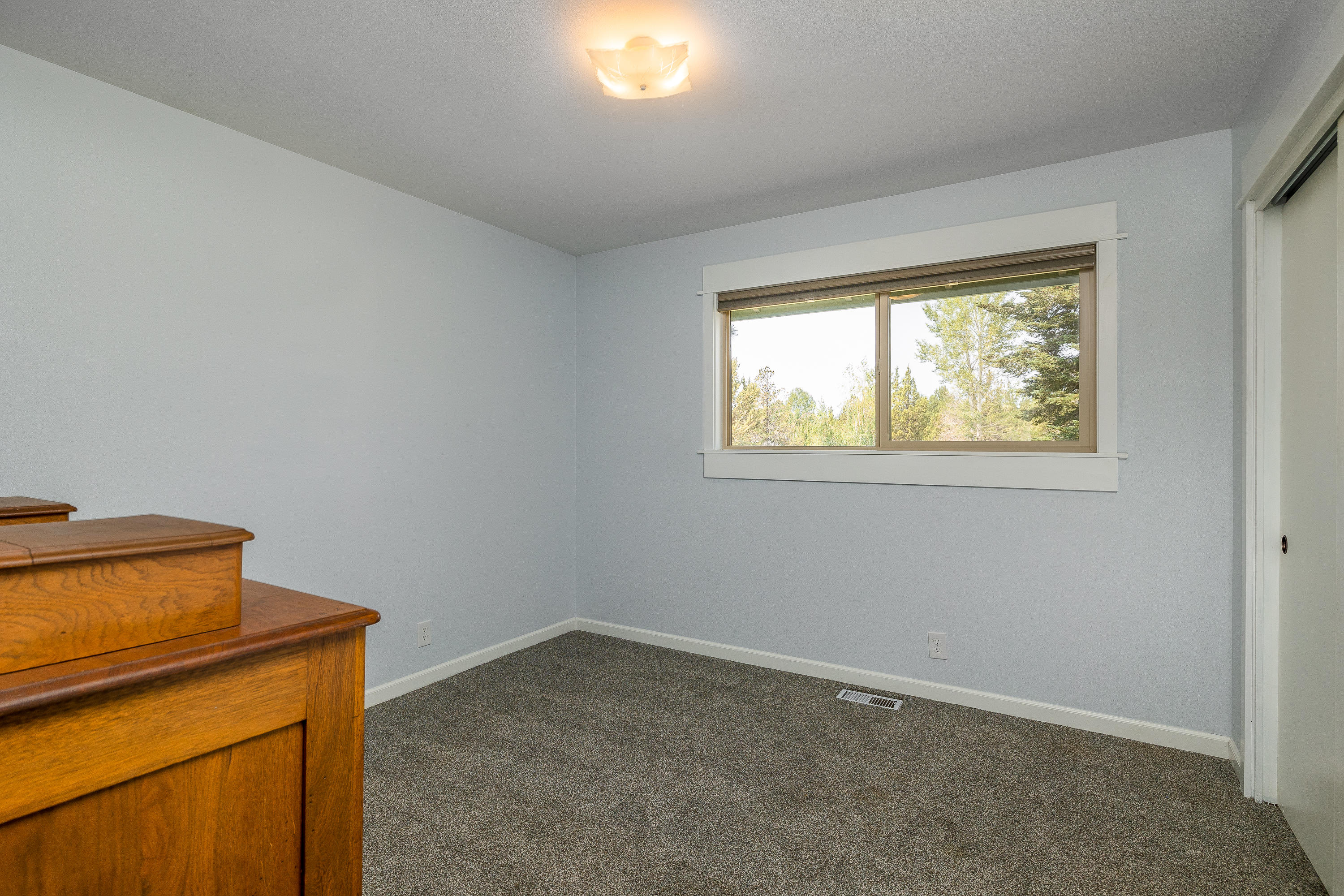 21975 Bear Creek Road Bend, OR 97701 - Photo 16 of 29 Large Bedroom #2