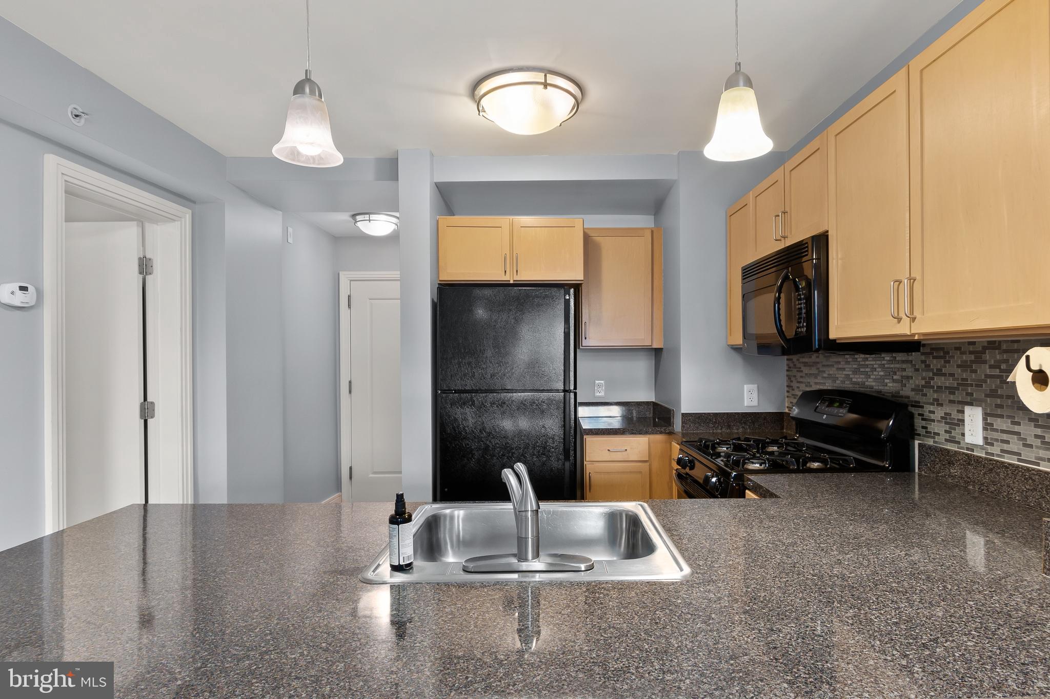 800 4th Street Southwest, Unit S312 Washington, DC 20024 - Photo 19 of 42