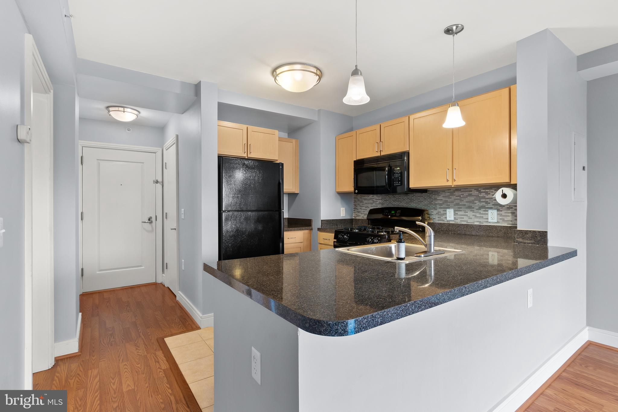 800 4th Street Southwest, Unit S312 Washington, DC 20024 - Photo 21 of 42