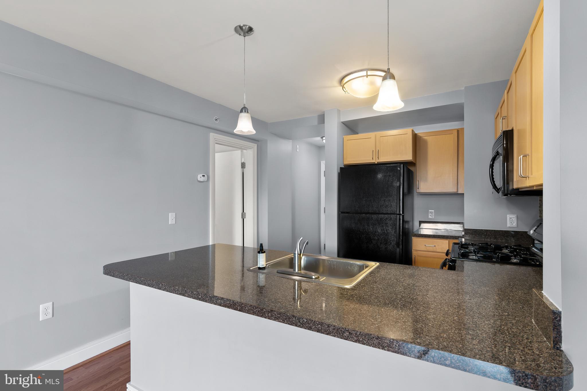 800 4th Street Southwest, Unit S312 Washington, DC 20024 - Photo 22 of 42