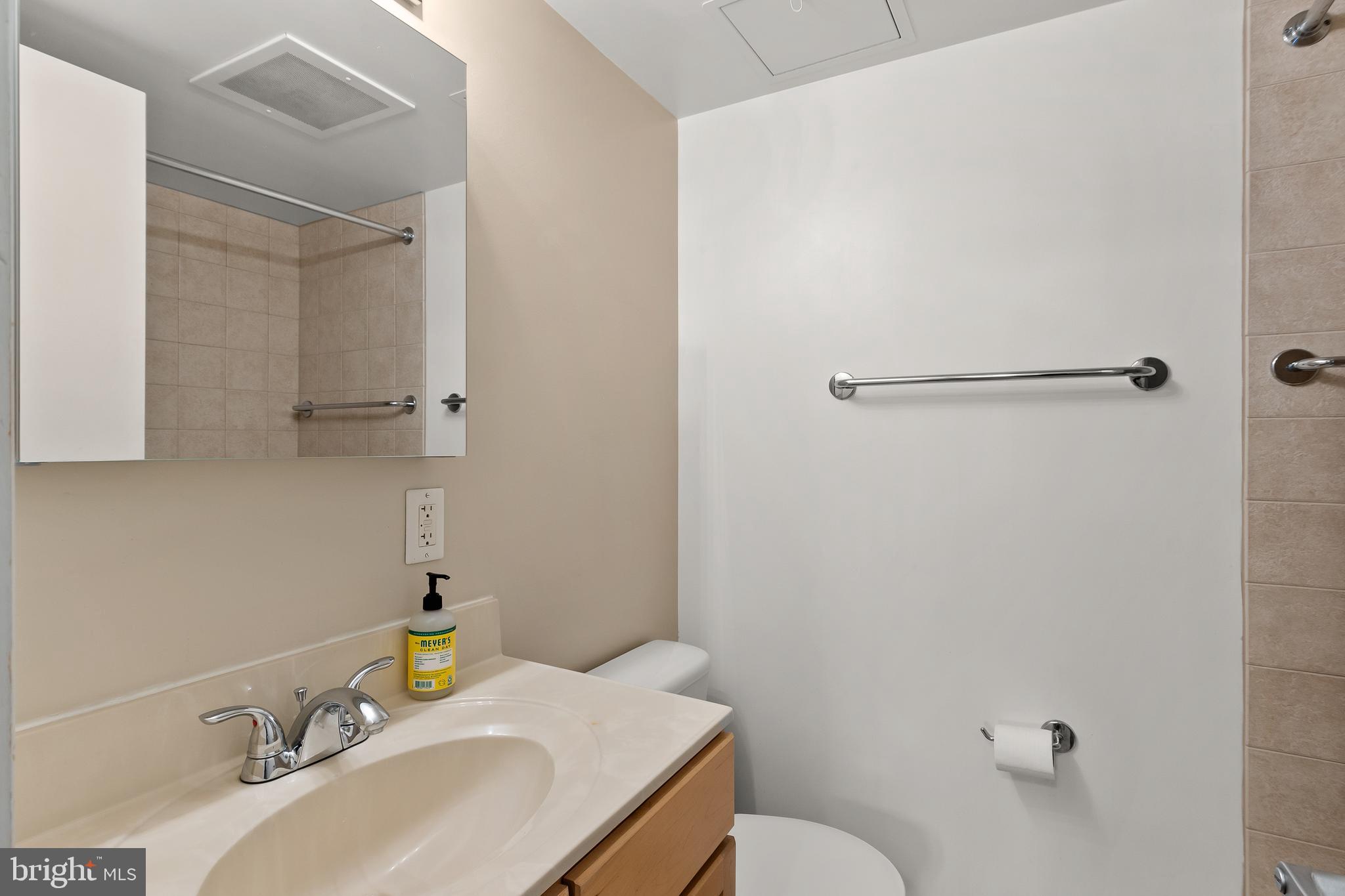800 4th Street Southwest, Unit S312 Washington, DC 20024 - Photo 34 of 42