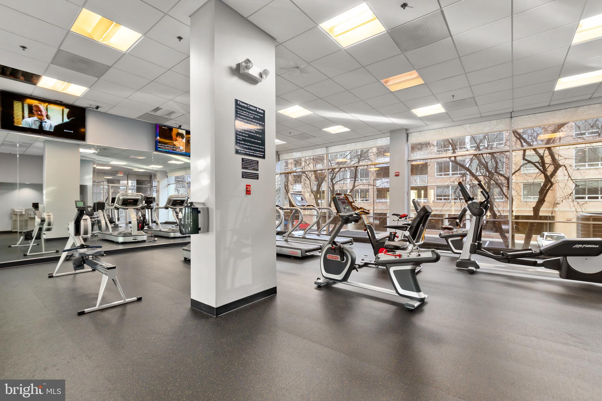 800 4th Street Southwest, Unit S312 Washington, DC 20024 - Photo 42 of 42 Weight Room