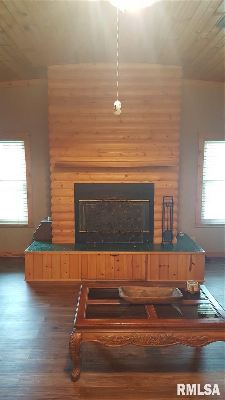 22003 North Hampton Road Chillicothe, IL 61523 - Photo 12 of 33 Gallery Image 12