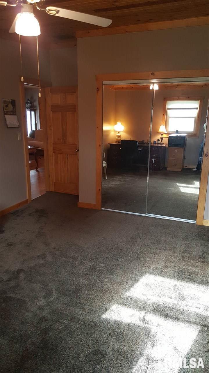 22003 North Hampton Road Chillicothe, IL 61523 - Photo 19 of 33 Gallery Image 19