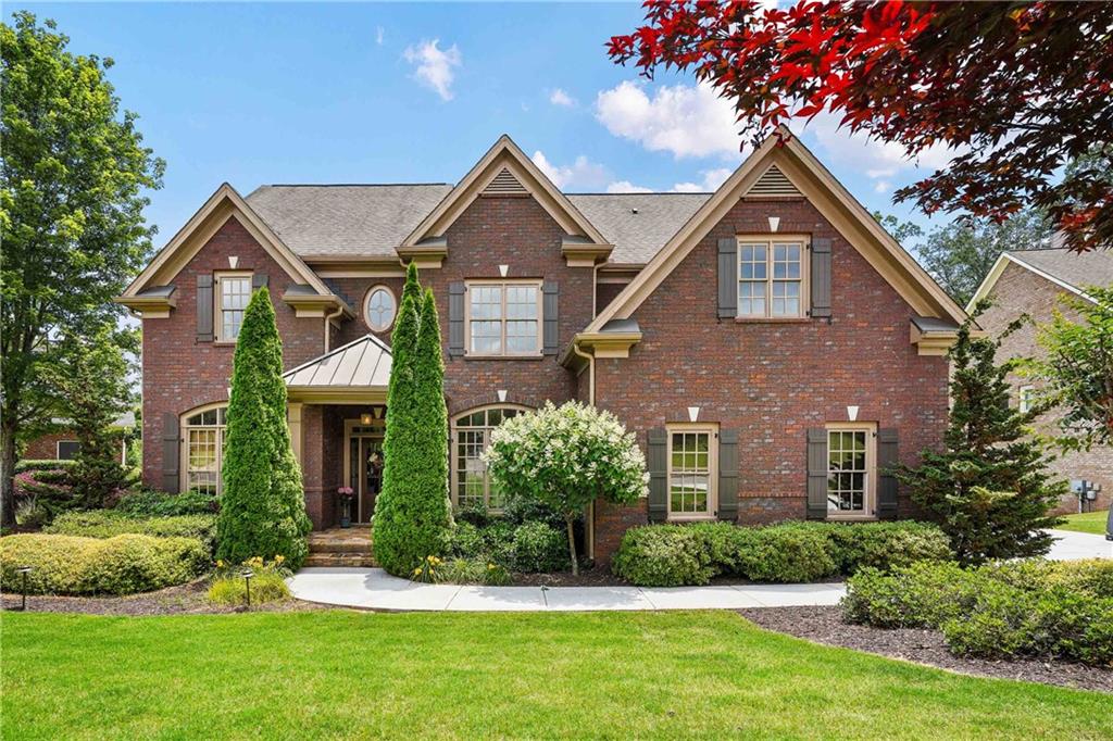 1744 Hickory Woods Pass Northeast