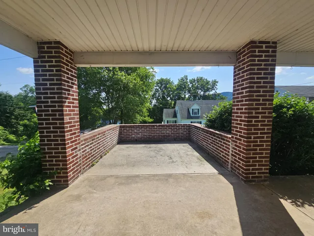 $1,600 | 205 Center Street, Duncannon, PA 17020