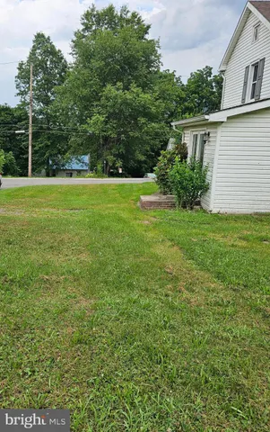 $1,600 | 205 Center Street, Duncannon, PA 17020