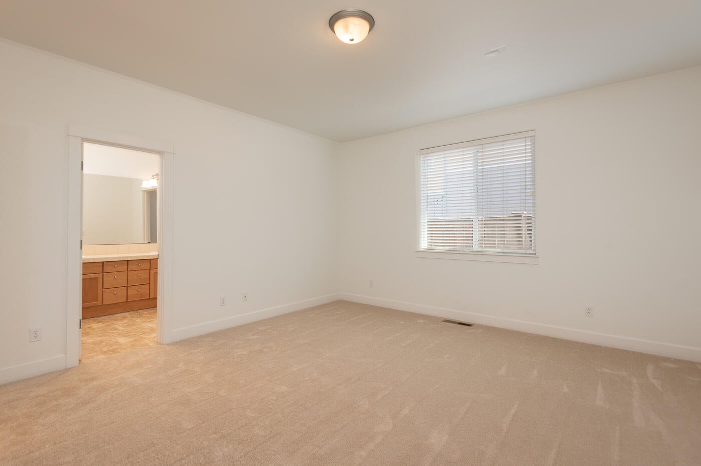 20402 Murphy Road Bend, OR 97702 - Photo 15 of 24 15
