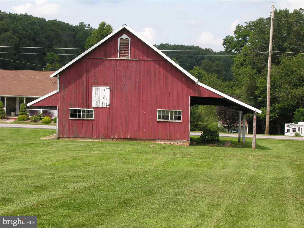 4526 Shaffer Road Glen Rock, PA 17327 - Photo 6 of 36 Gallery Image 6