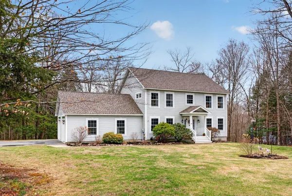 $799,000 | 110 Gordon Farms Road, Gorham, ME 04038