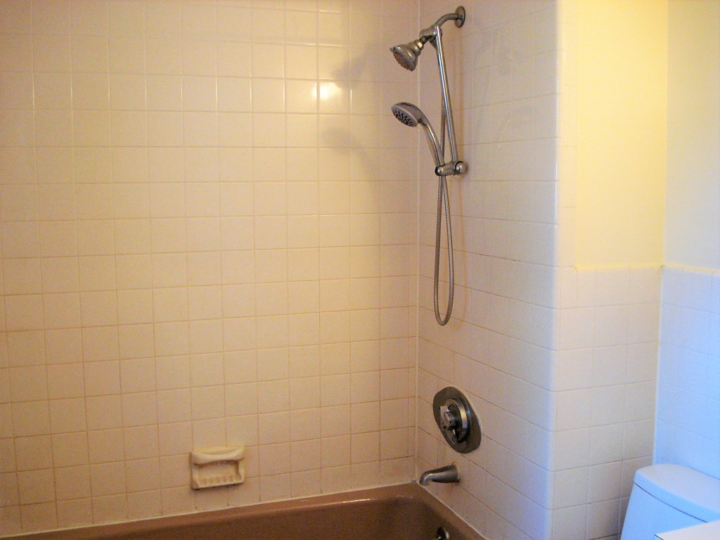 100 Emerson Gardens Road, Unit 100 Lexington, MA 02420 - Photo 7 of 17 Gallery Image 7