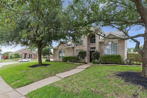 $574,900 | 2728 Edgebrook Court, Keller, TX 76248