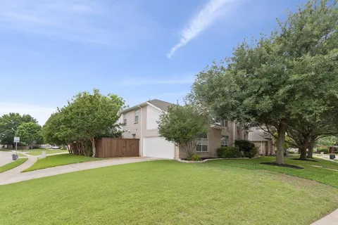 $574,900 | 2728 Edgebrook Court, Keller, TX 76248