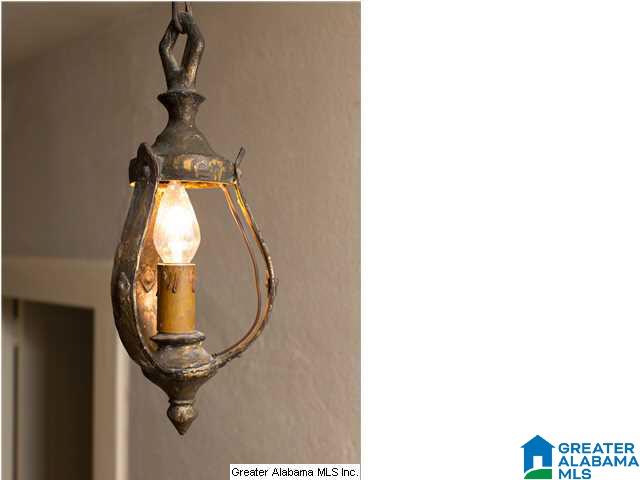 1072 Columbiana Road Birmingham, AL 35209 - Photo 23 of 32