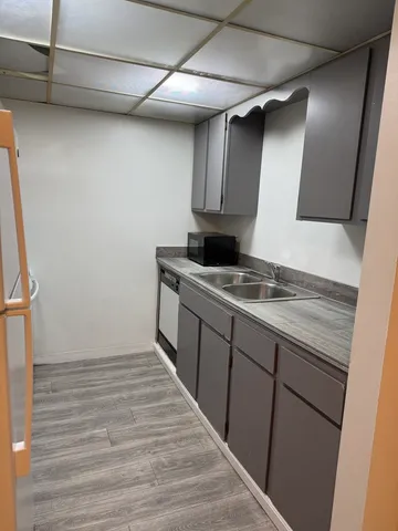 $1,425 | 138 East Bailey Road, Unit B, Naperville, IL 60565