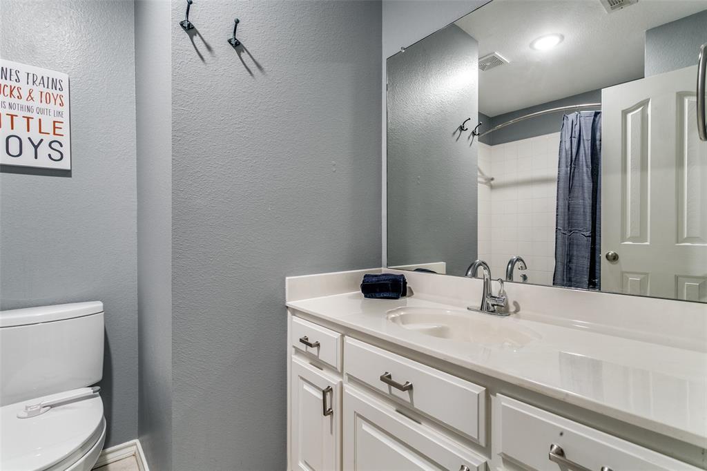 2724 Windstone Way Corinth, TX 76210 - Photo 19 of 24 2nd Bathroom