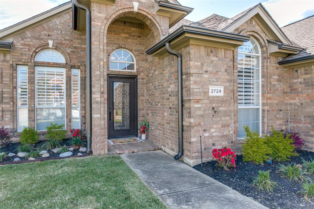2724 Windstone Way Corinth, TX 76210 - Photo 3 of 24