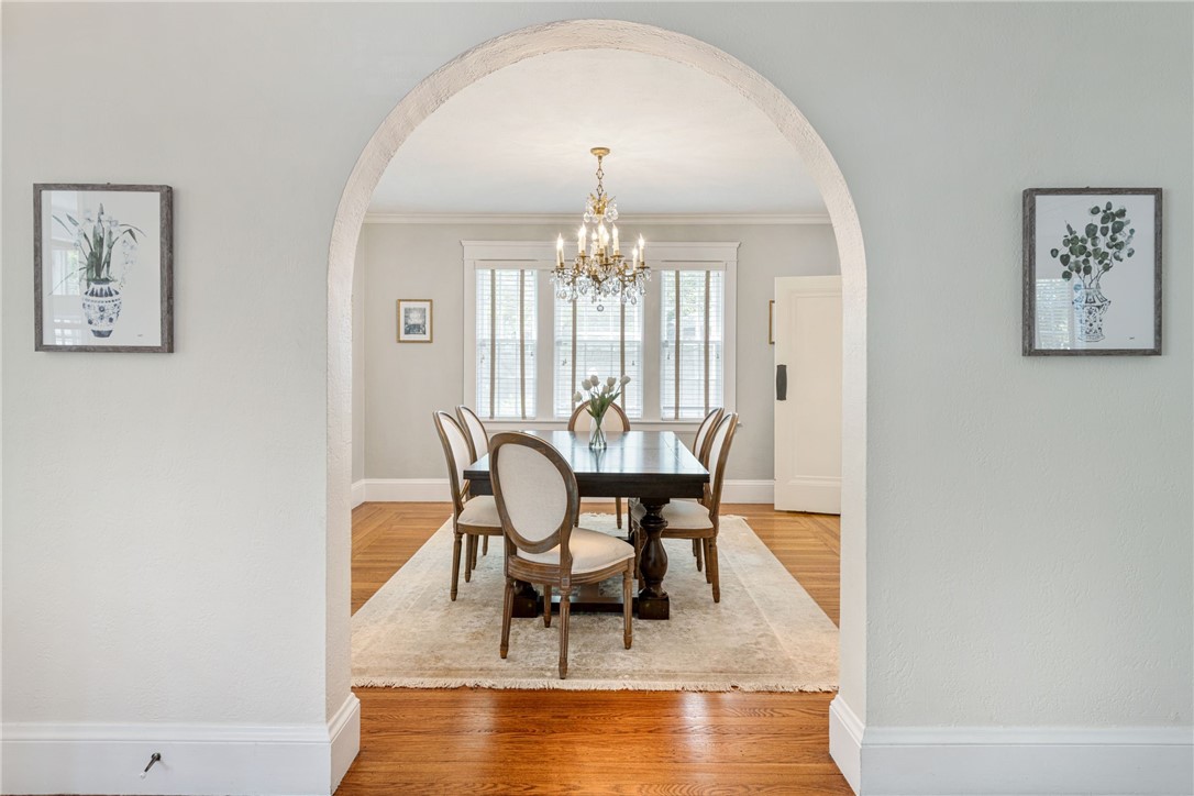 348 Slater Avenue Providence, RI 02906 - Photo 15 of 43
