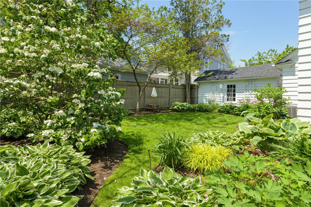 348 Slater Avenue Providence, RI 02906 - Photo 36 of 43