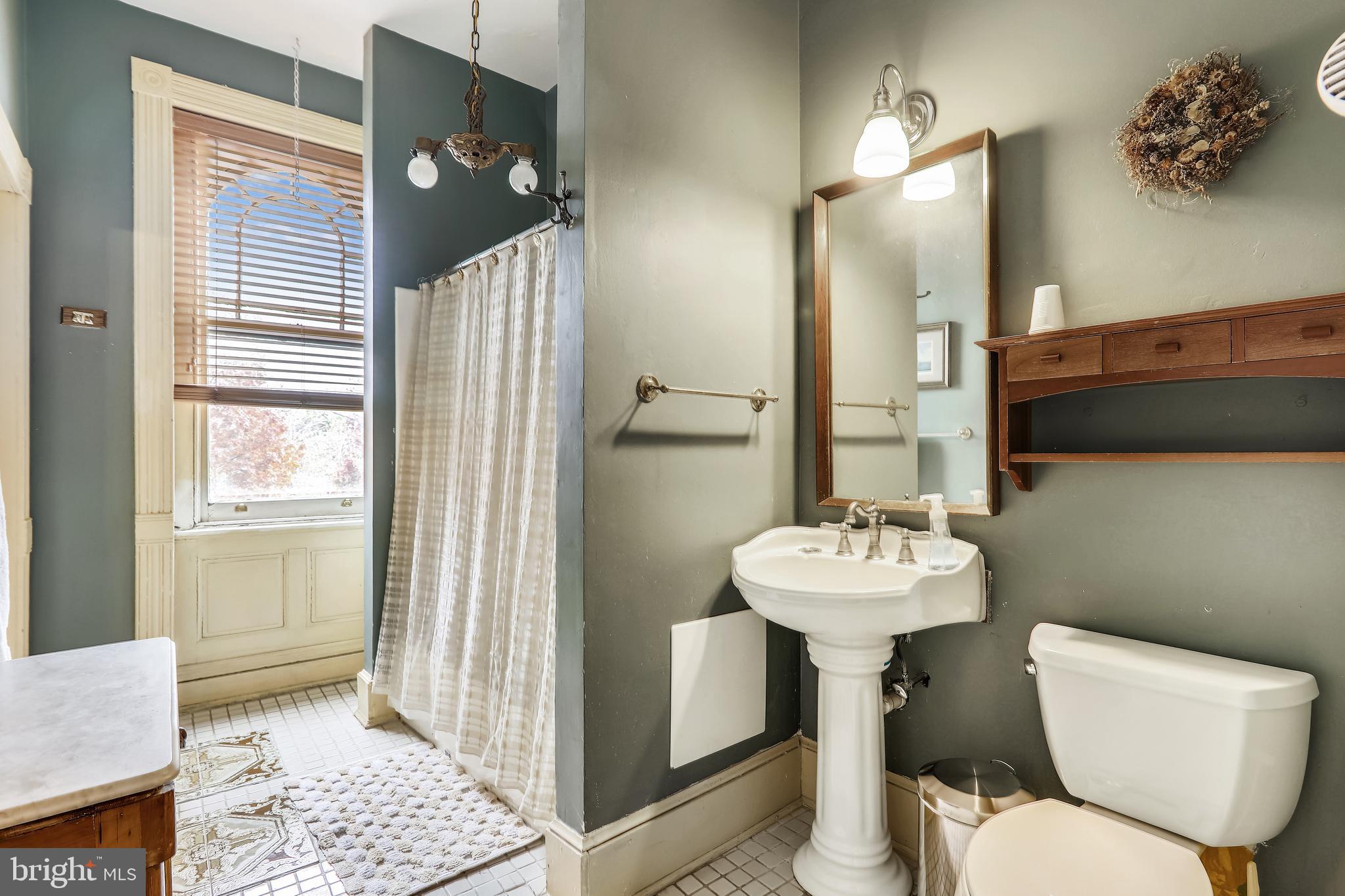 23 Logan Circle Northwest Washington, DC 20005 - Photo 13 of 59 One of several full baths.