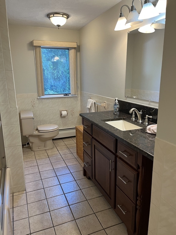 19 Longbow Road Stoneham, MA 02180 - Photo 17 of 23 Gallery Image 17