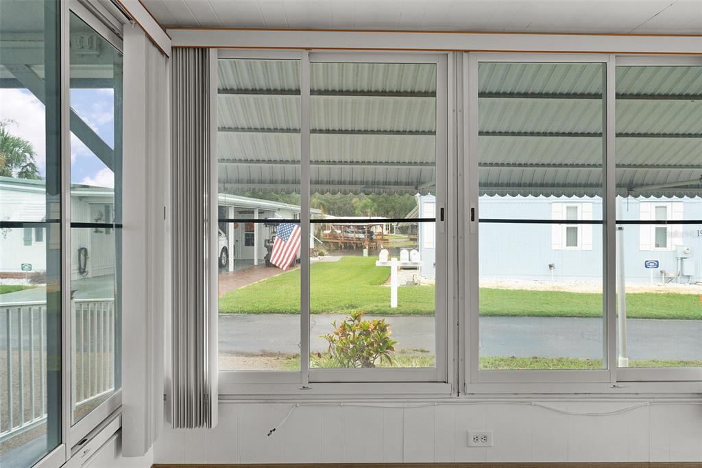 20 Captains Point Fruitland Park, FL 34731 - Photo 5 of 51