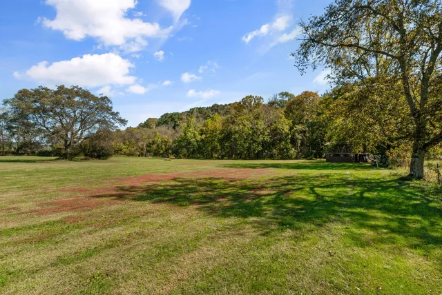 $499,000 | 13560 Columbia Highway, Lynnville, TN 38472