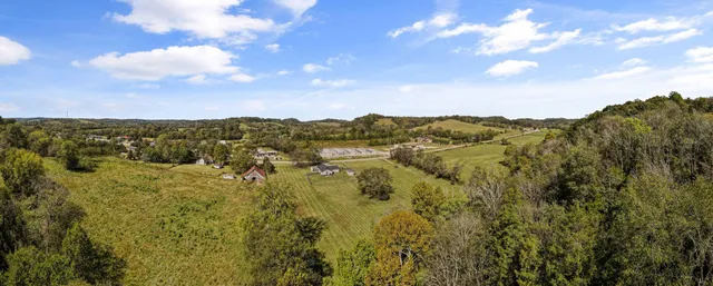 $499,000 | 13560 Columbia Highway, Lynnville, TN 38472