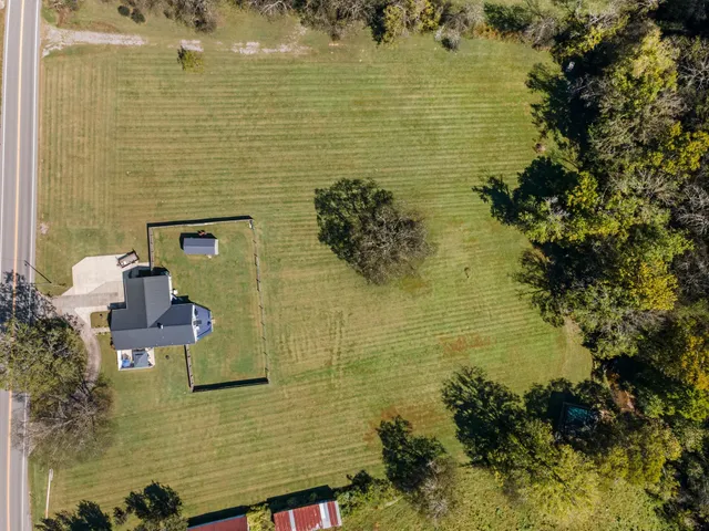 $499,000 | 13560 Columbia Highway, Lynnville, TN 38472