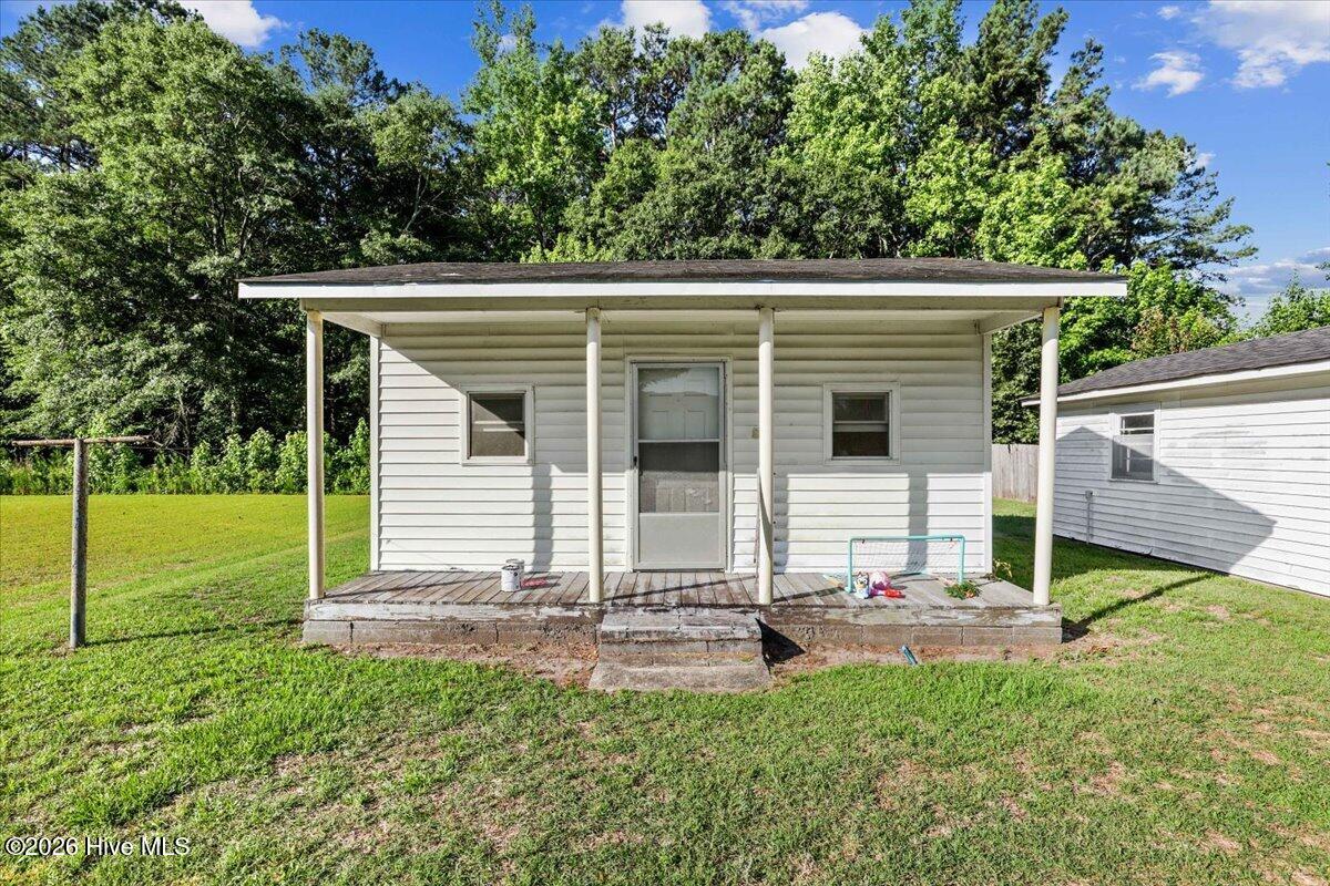 283 Will Baker Road Kinston, NC 28504 - Photo 9 of 38
