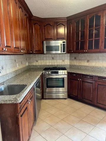 $529,000 | 7004 Boulevard East, Unit 18D, Guttenberg, NJ 07093