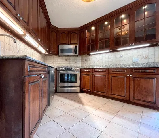 $529,000 | 7004 Boulevard East, Unit 18D, Guttenberg, NJ 07093