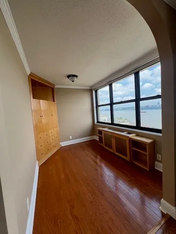 $529,000 | 7004 Boulevard East, Unit 18D, Guttenberg, NJ 07093