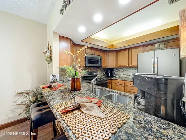 $169,500 | 2910 Ravines Road, Unit 1103, Middleburg, FL 32068