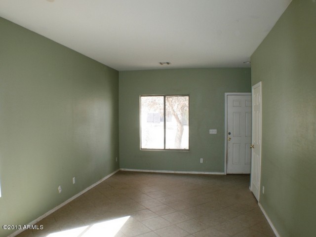 2903 East Pinto Valley Road San Tan Valley, AZ 85143 - Photo 11 of 29 023-296895 - Living room alternate view