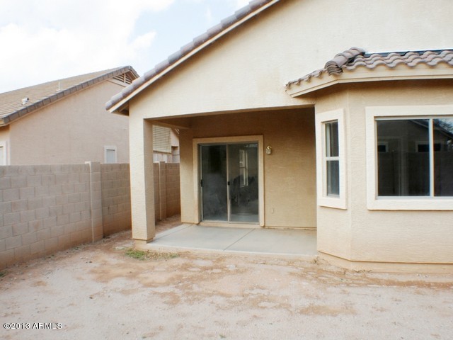 2903 East Pinto Valley Road San Tan Valley, AZ 85143 - Photo 23 of 29 023-296895 - Patio