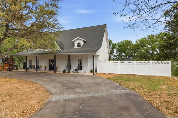 $1,050,000 | 2014 Whispering Water, Spring Branch, TX 78070