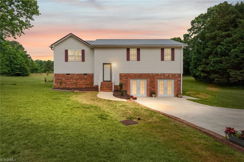1833 Helmstetler Road Lexington, NC 27295 - Photo 1 of 35