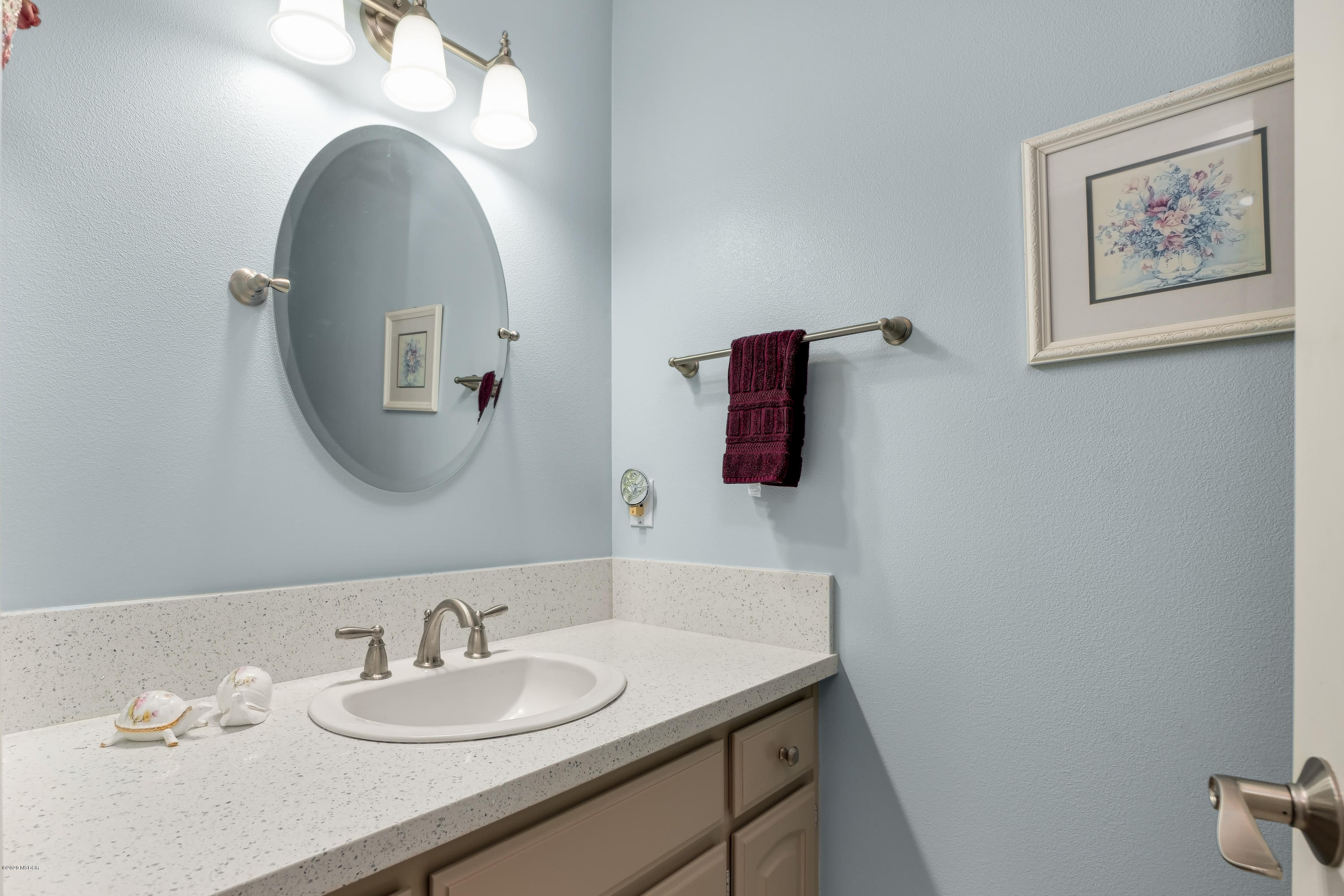 869 Alisal Road Solvang, CA 93463 - Photo 10 of 24 half bath
